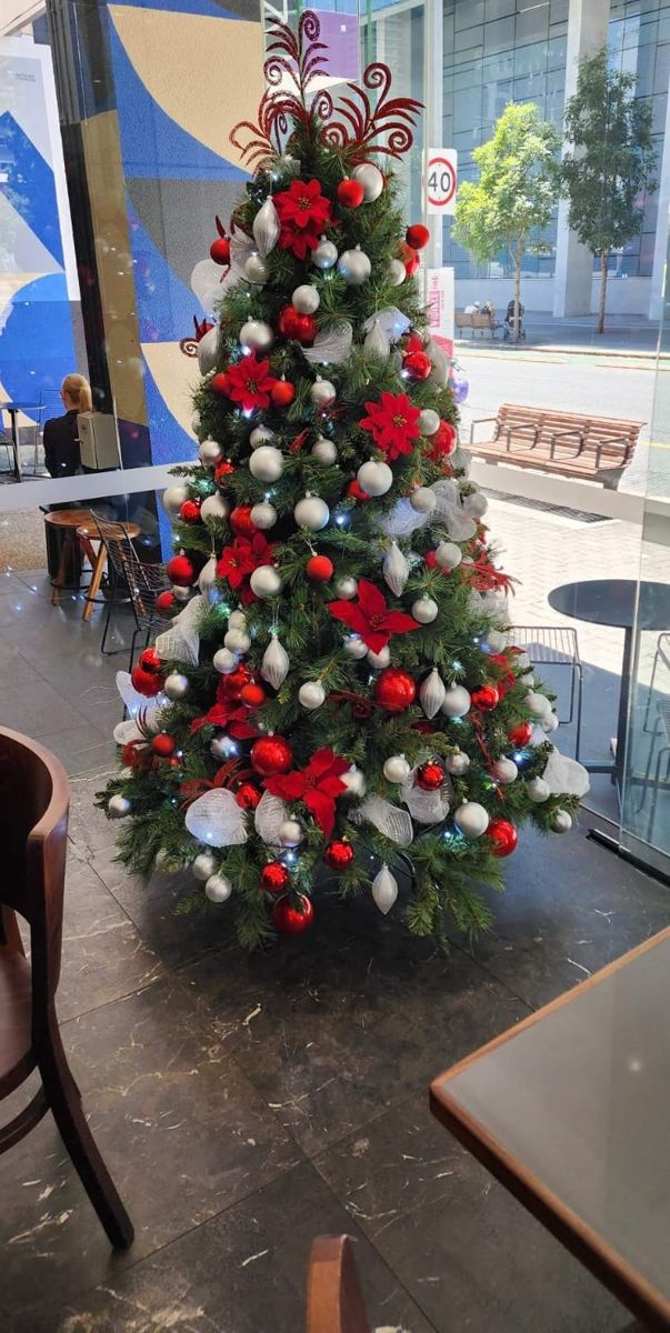 Red and Silver Christmas tree theme